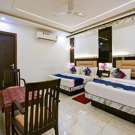Hotel Shri Vinayak In City Centre At New Delhi Railway Station-By Rcg Hotels Esterno foto
