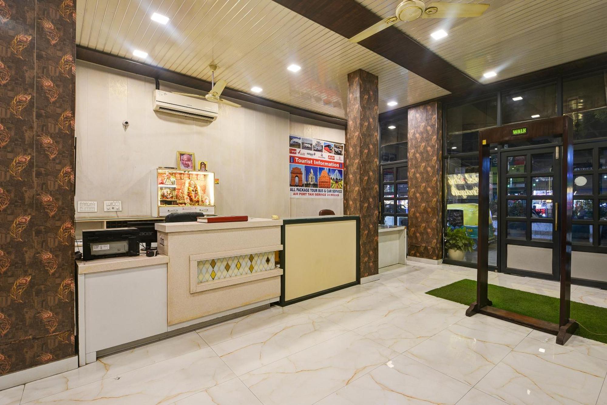 Hotel Shri Vinayak In City Centre At New Delhi Railway Station-By Rcg Hotels Esterno foto