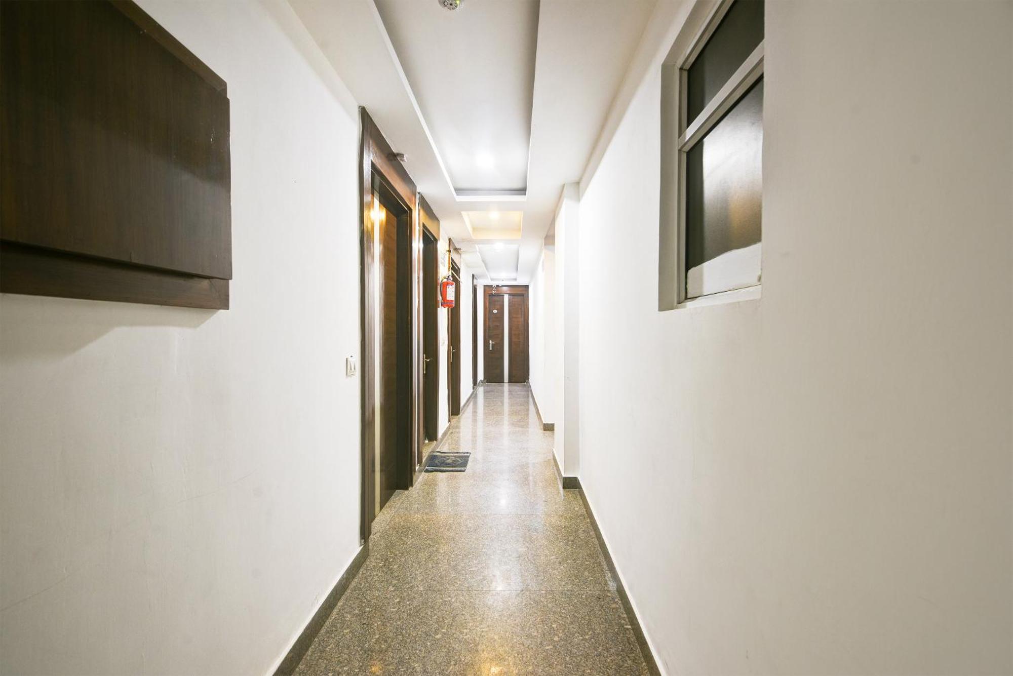 Hotel Shri Vinayak In City Centre At New Delhi Railway Station-By Rcg Hotels Esterno foto