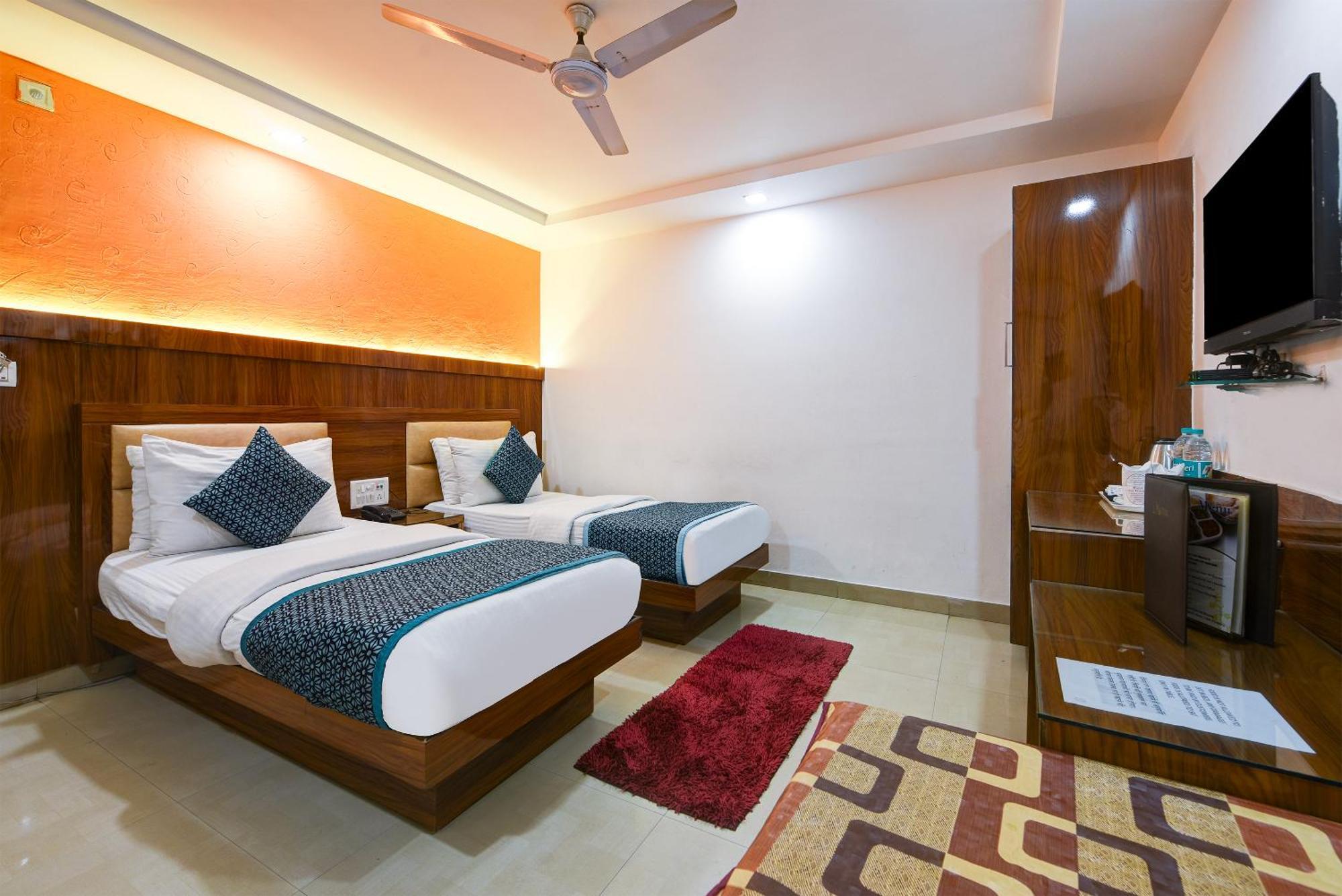Hotel Shri Vinayak In City Centre At New Delhi Railway Station-By Rcg Hotels Esterno foto