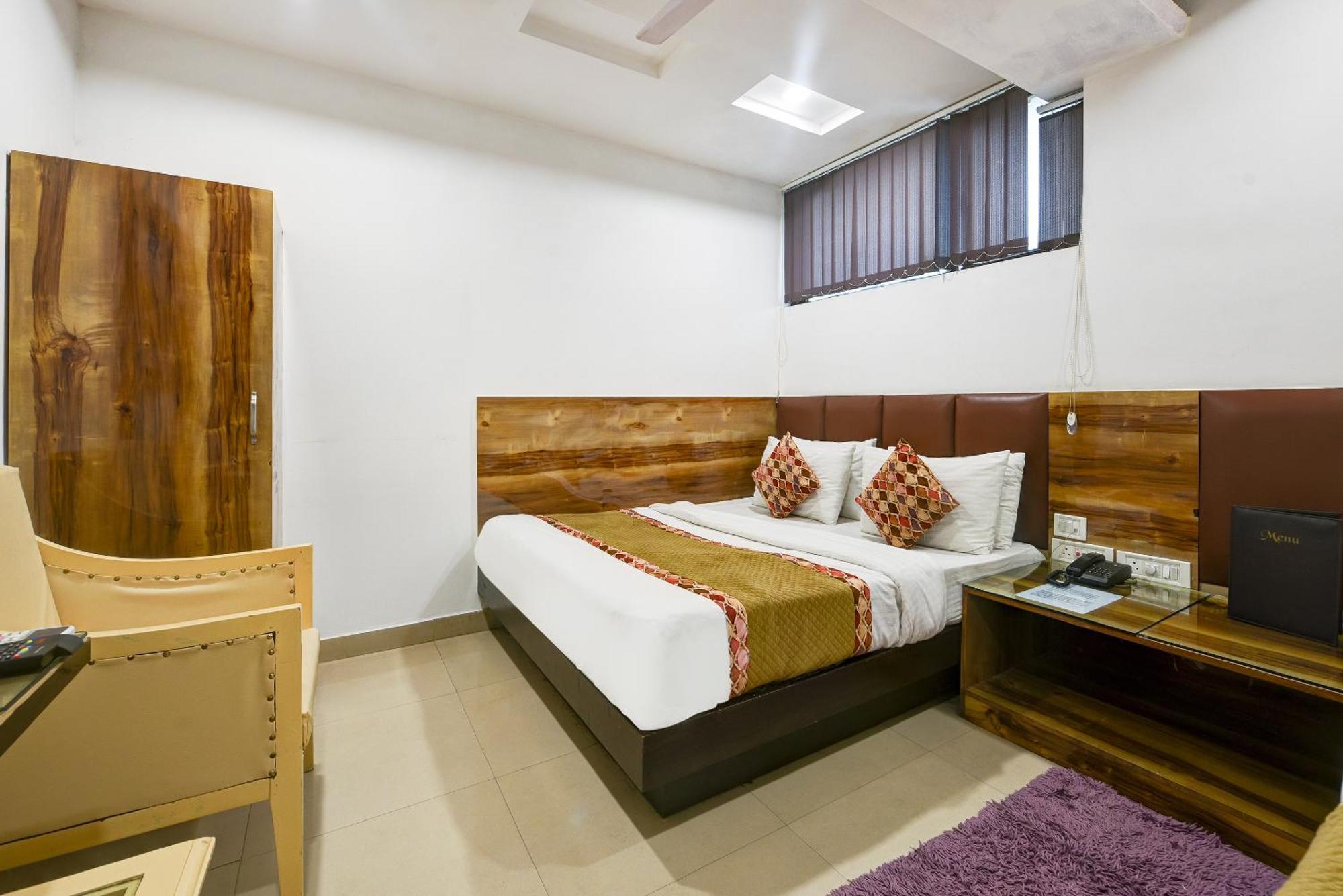 Hotel Shri Vinayak In City Centre At New Delhi Railway Station-By Rcg Hotels Esterno foto