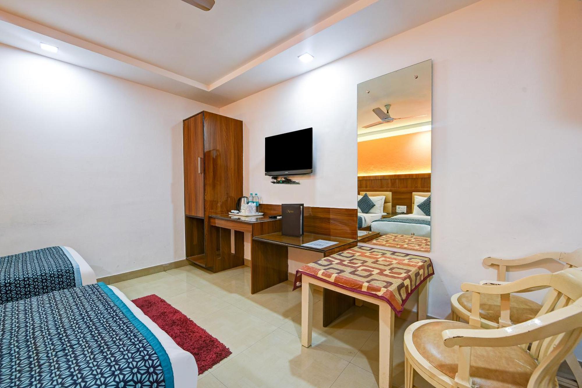 Hotel Shri Vinayak In City Centre At New Delhi Railway Station-By Rcg Hotels Esterno foto