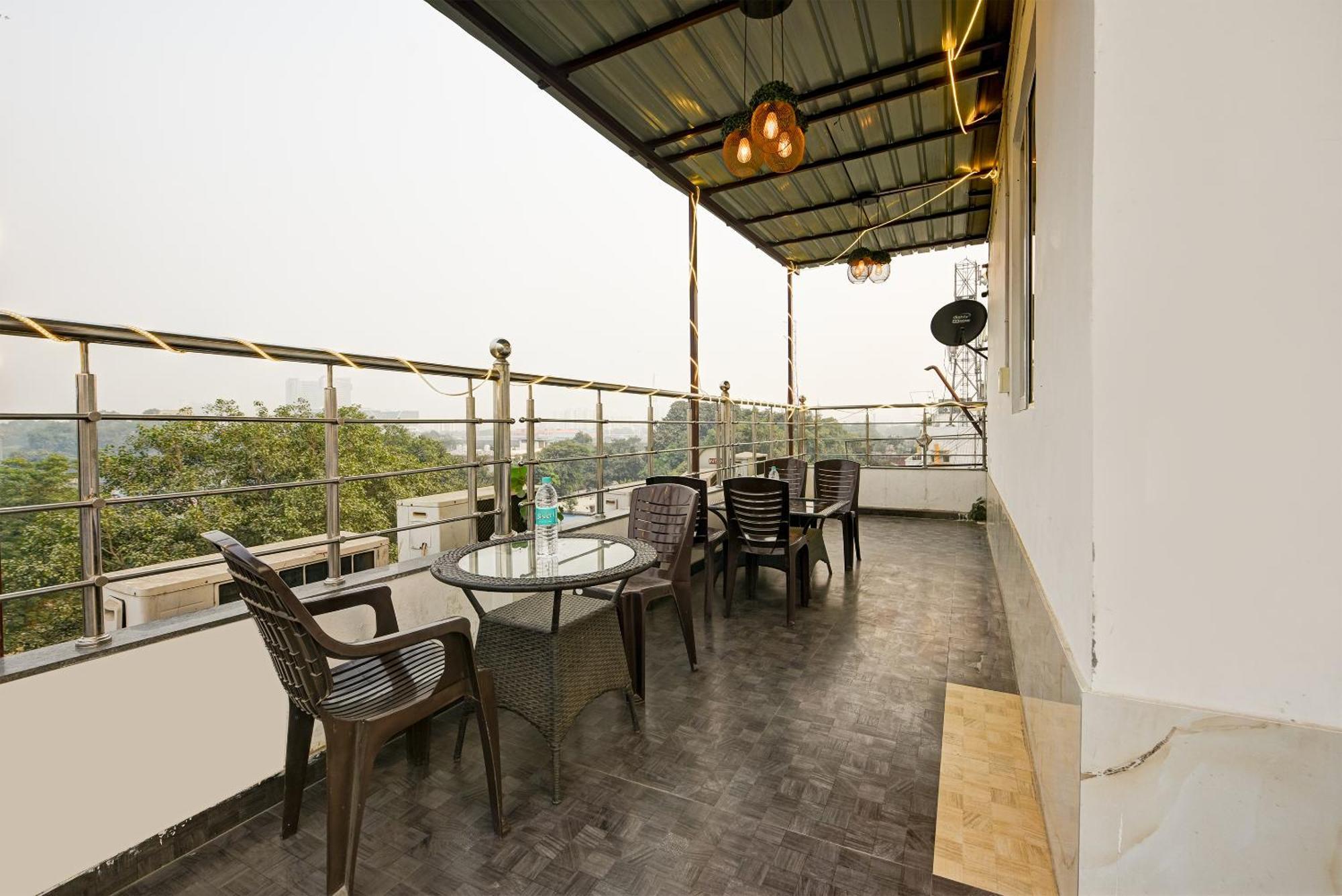 Hotel Shri Vinayak In City Centre At New Delhi Railway Station-By Rcg Hotels Esterno foto